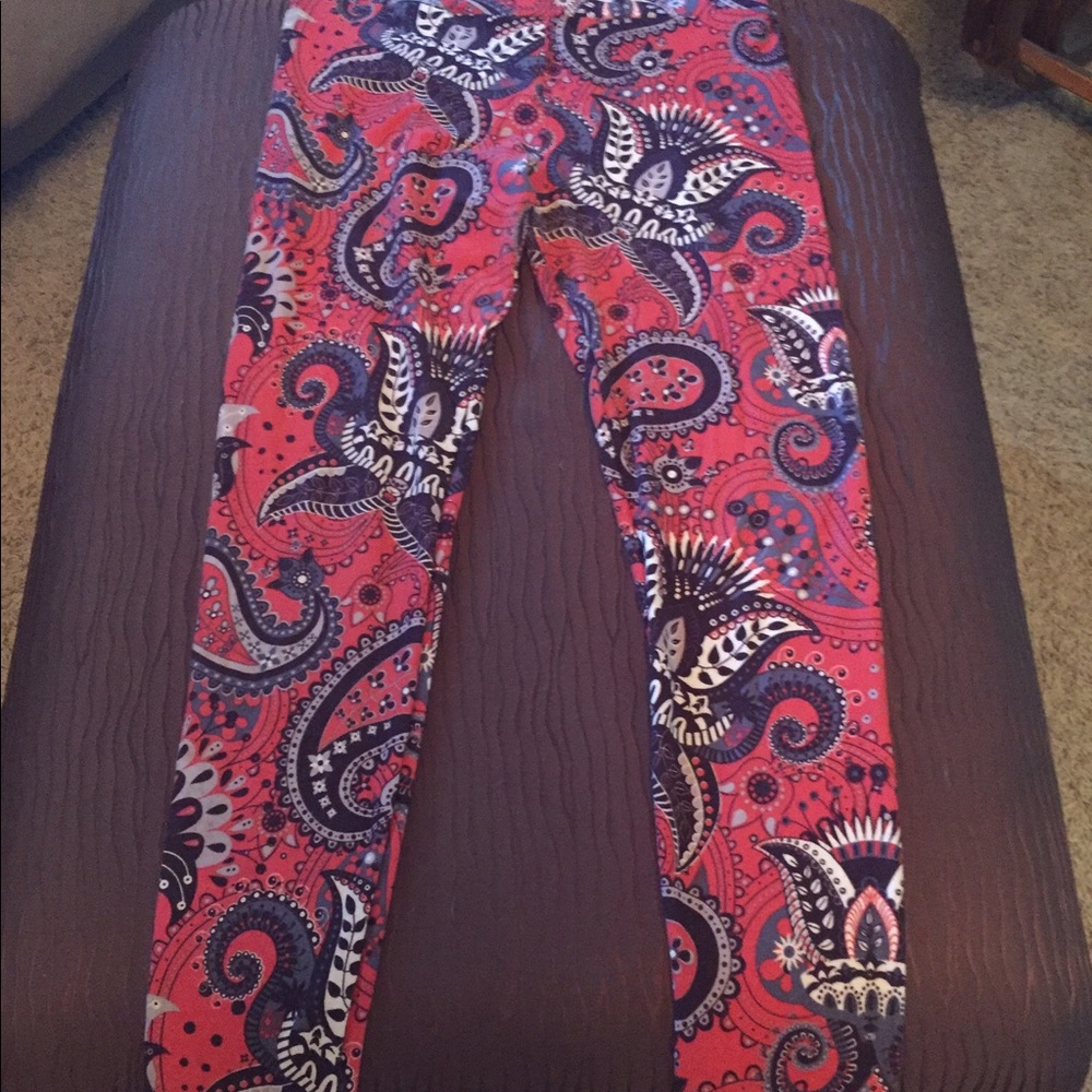 LuluRoe OS Leggings Paisley